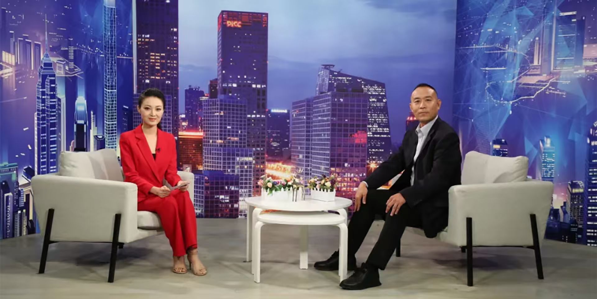 《崛起中國》CCTV專訪我司總經(jīng)理--徐鵬